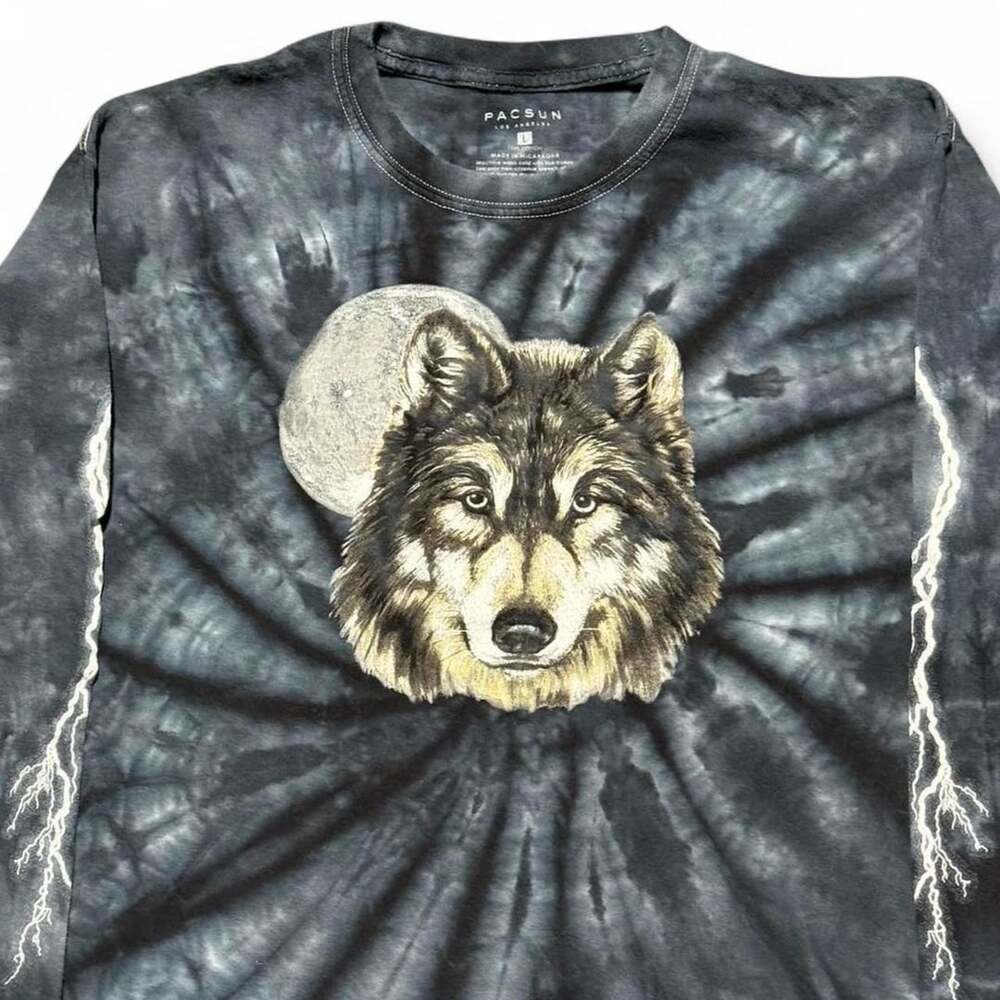 PacSun Wolf Moon Lightning Tie-Dye Long Sleeve T-Shirt Size L